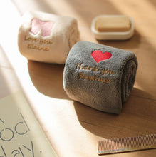 画像をギャラリービューアに読み込む, オーダーメイド 名入れタオル 文字刺繍入りフェイスタオル コットン ハート リボン