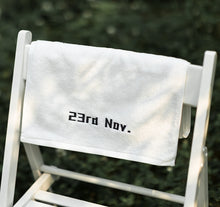 画像をギャラリービューアに読み込む, オーダーメイド 日付刺繍入りタオル コットン 無地