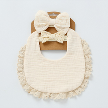 画像をギャラリービューアに読み込む, お名前刺繡入り ベビービブ よだれタオル|涎掛け対策 高吸水|厚手 ふわふわ|出産祝い 誕生日 プレゼント