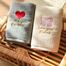 画像をギャラリービューアに読み込む, オーダーメイド 名入れタオル 文字刺繍入りフェイスタオル コットン ハート リボン