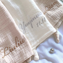画像をギャラリービューアに読み込む, ベビーガーゼハンカッチ-名前入り出産祝い-刺繍