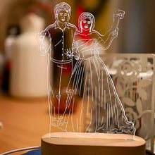 画像をギャラリービューアに読み込む, オーダーメイド 写真で手描き 似顔絵 LEDナイトライト 名入れ可能 結婚祝い プレゼント