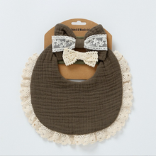 画像をギャラリービューアに読み込む, お名前刺繡入り ベビービブ よだれタオル|涎掛け対策 高吸水|厚手 ふわふわ|出産祝い 誕生日 プレゼント