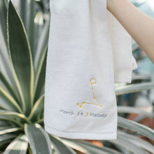 画像をギャラリービューアに読み込む, オーダーメイド 名入れタオル 日付入り星座刺繍フェイスタオル コットン