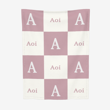 画像をギャラリービューアに読み込む, お名前入りブランケット | 出産祝いの贈り物 | 名前とイニシャル