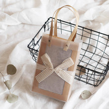 画像をギャラリービューアに読み込む, カスタマイズ可能 名入れタオル ロゴ文字を刺繍いれ フェイスタオル 大ロット依頼対応可能