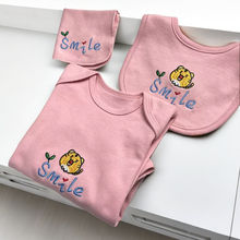 画像をギャラリービューアに読み込む, 名前入りベビー服-新生児用カスタムネームベビー服-新生児用名前入りベビー服-出産祝い-名入れ-刺繍-カスタムネームベビー服