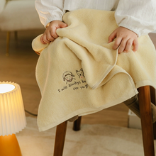 画像をギャラリービューアに読み込む, 赤ちゃんの誕生日 名前を刺繍できるハンドタオル