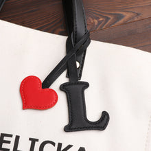 画像をギャラリービューアに読み込む, 【カスタム】名入れ 手作りの本革キーチェーン|アルファベット バッグチャーム|誕生日ギフト 記念品