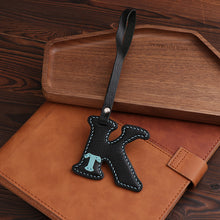 画像をギャラリービューアに読み込む, 【カスタム】名入れ 手作りの本革キーチェーン|アルファベット バッグチャーム|誕生日ギフト 記念品