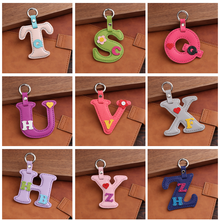画像をギャラリービューアに読み込む, 【カスタム】名入れ 手作りの本革キーチェーン|アルファベット バッグチャーム|誕生日ギフト 記念品