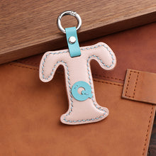 画像をギャラリービューアに読み込む, 【カスタム】名入れ 手作りの本革キーチェーン|アルファベット バッグチャーム|誕生日ギフト 記念品