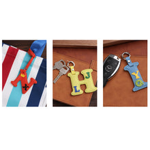 画像をギャラリービューアに読み込む, 【カスタム】名入れ 手作りの本革キーチェーン|アルファベット バッグチャーム|誕生日ギフト 記念品