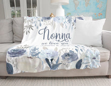 画像をギャラリービューアに読み込む, お名前入りブランケット | 出産祝いの贈り物 | パーソライズ・フローラ27| 名入れギフトー