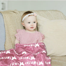 画像をギャラリービューアに読み込む, オーダーメイド 名入れ ブランケット 出産祝いギフト プレゼント 女の子 男の子 赤ちゃん おしゃれ かわいい オリジナルひざ掛け ベビーカー 夏 冷房対応 ふわふわ もこもこ ダイナソー/バタフライ/クラウン/ハート|Unimstar