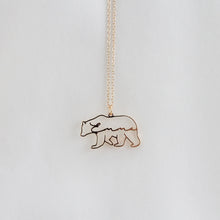 画像をギャラリービューアに読み込む, 【オーダーメイド】馬・狼・猫・ウサギの形 名前やイニシャル入り ネックレス|ペット・うちの子 オリジナル ペットグッズ